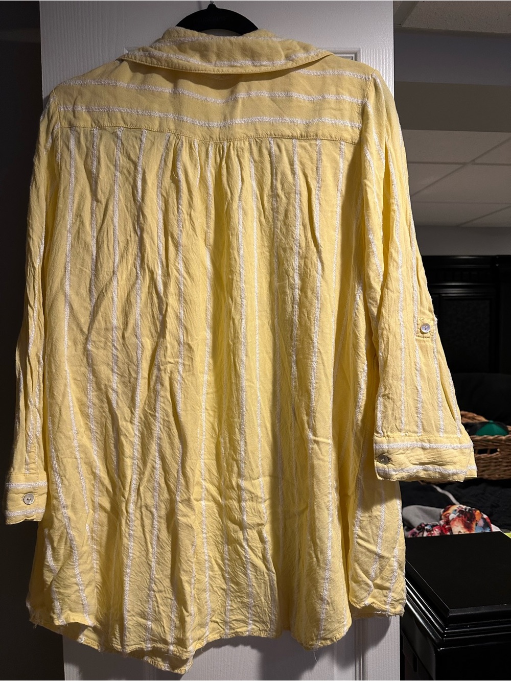 Women’s button down - Picture 3 of 3